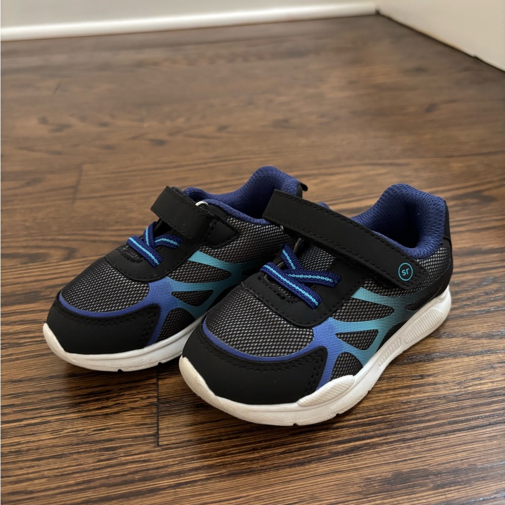 Stride Rite Black and Blue Toddler Sneakers Size 7